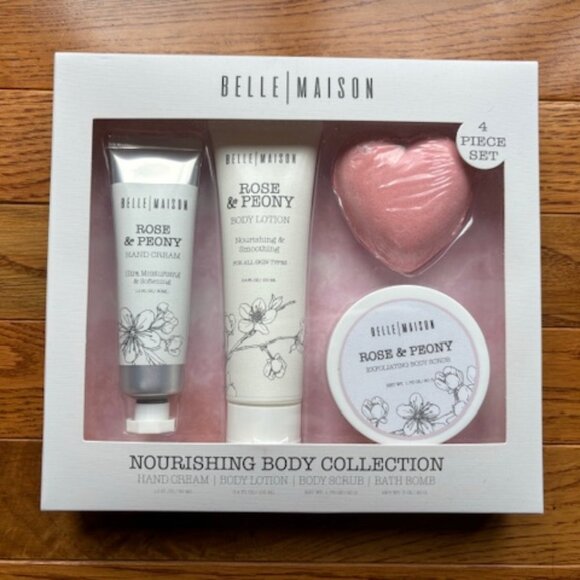 NEW! Belle Maison Bath Gift Set - Rose & Peony - 4 piece set - Picture 1 of 5